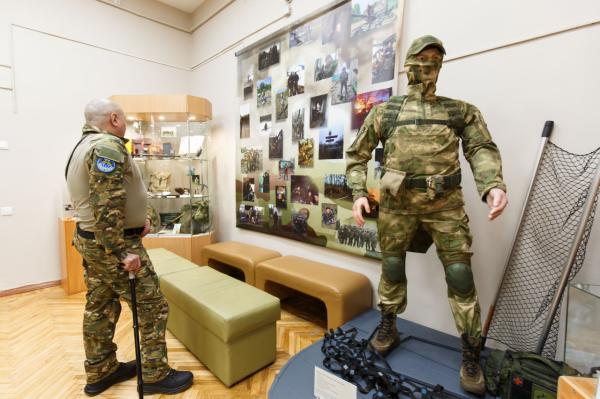 В городском краеведческом музее Златоуста открылась выставка, посвященная участникам Специальной военной операции