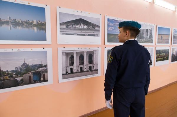 В Златоусте начала работу фотовыставка «Сила в правде» (0+)
