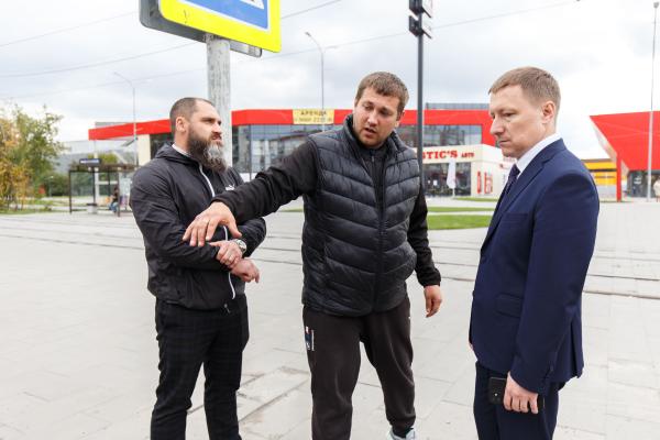 Глава Златоустовского городского округа Олег Решетников поручил изменить подход к организации работ по ремонту улично-дорожной сети