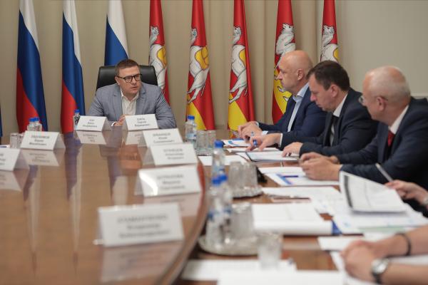 Алексей Текслер провел совещание, в ходе которого обсудили строительство и капитальные ремонты социальных и инфраструктурных объектов в регионе