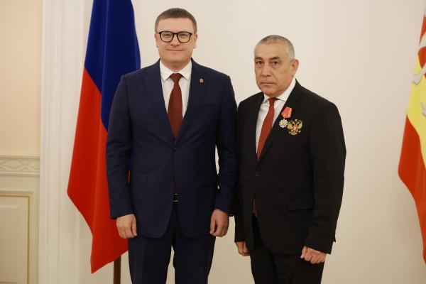 Златоустовские спортсмены получили награды ко Дню физкультурника