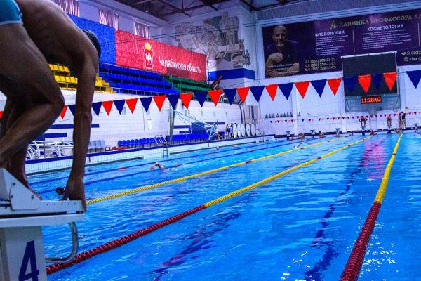 Росгвардеец из Златоуста принимает участие в чемпионате Росгвардии по плаванию
