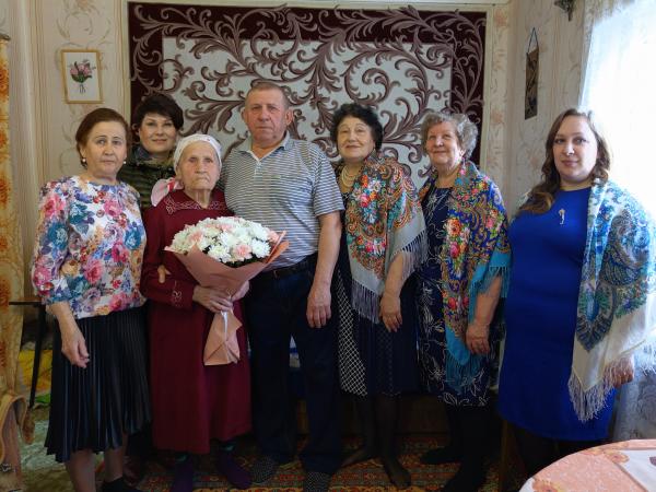 Жительница Златоуста отметила свой столетний юбилей