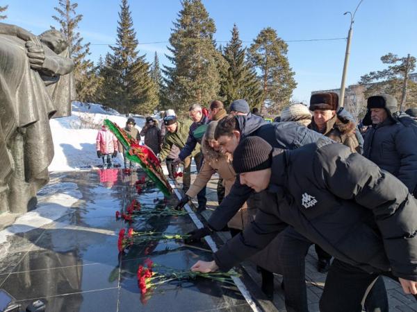 В Златоусте почтили память земляков, погибших в локальных войнах и военных конфликтах